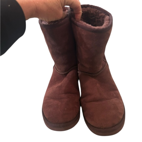 Ugg size 8 Boots - Picture 2 of 4